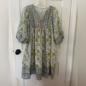 Chic Floral Midi Dress with Green and Blue Patterns